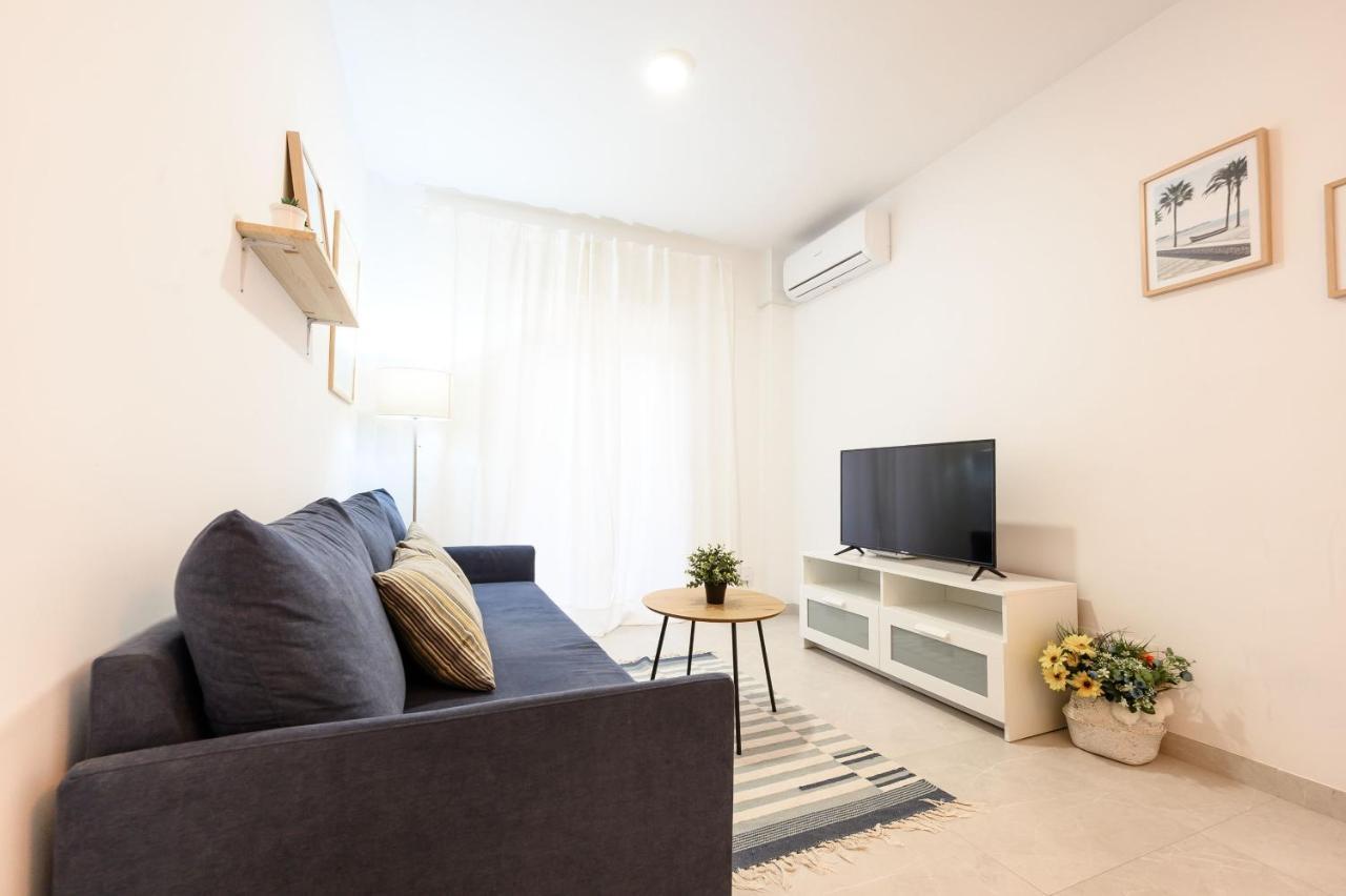 New 1 Bedroom Apartment At 4 Min To The Beach By 10Tosea Фуэнхирола Экстерьер фото